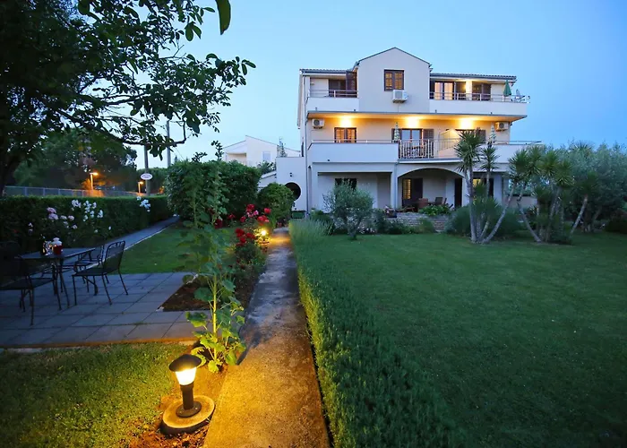 Apartment Lucija Peros Zaton (Zadar)